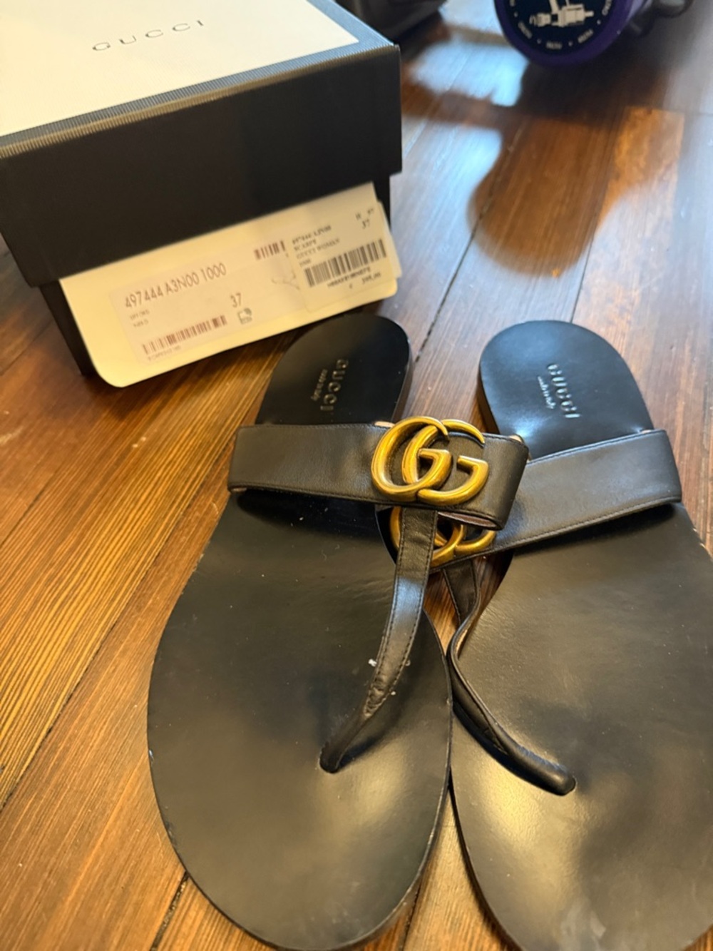 Gucci Black Leather Sandals with Gold Double G - Picture 2 of 5
